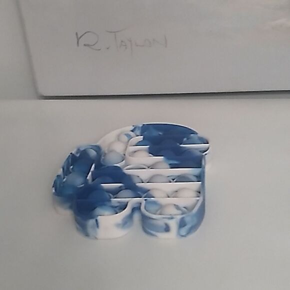 Pop Fidget  Toys - Picture 10 of 13